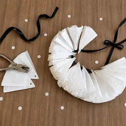 Free Crafts for Kids: Shakespeare's Paper Ruffles