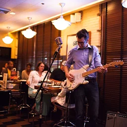 Live Music Thursdays
