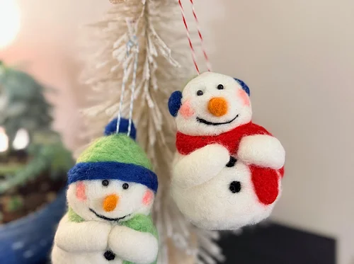 Needlefelting: Build Your Own Snowman Ornament