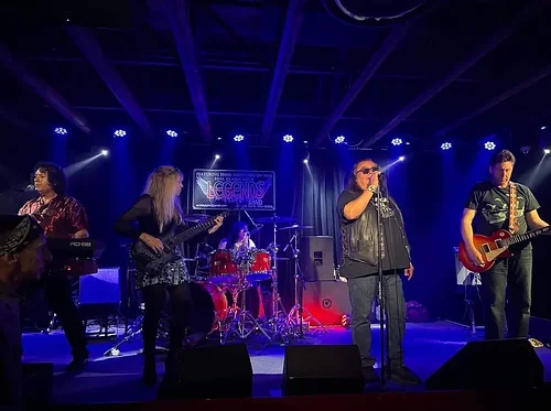 Legends Classic Rock Band (FREE dance rock show)
