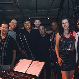 Orquesta La Brava
