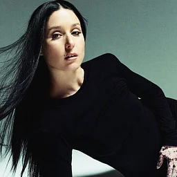 FRANCISCA VALENZUELA - "Maldita" Tour