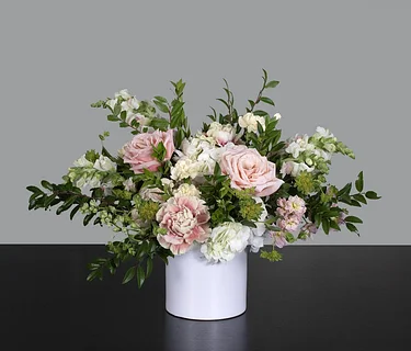 Mother’s Day Floral Design With Soren Soto of Galleria Botanica