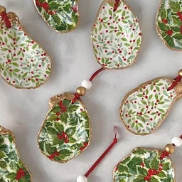 Oyster Shell Christmas Ornament Class