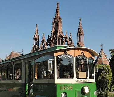 Discover Green-Wood Trolley Tour