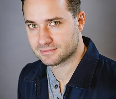 JPs Comedy Club presents- VINCE CARONE!!!