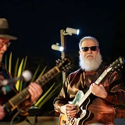 Music in the Garden: Trailside Tunes