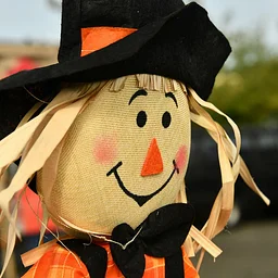 Scarecrow Stroll