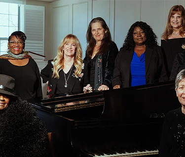 Women Who Cook – A Mother’s Day Reunion