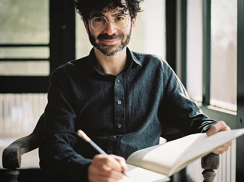 Mote & La Musica—The Carnival of Endangered Wonders: A Zoological Fantasy