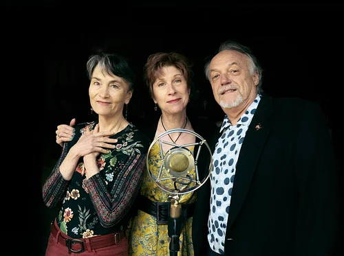 MAD AGNES SATURDAY, JULY 18 at 7pm 2026