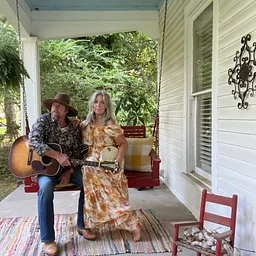 BLUE MOTHER TUPELO