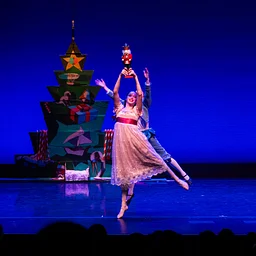 HAMPTON BALLET THEATRE SCHOOL: THE NUTCRACKER