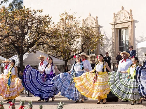 On the Steps at SDMA: Centennial Edition