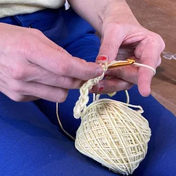 Introduction to Crochet: Beginner Basics with Kelly Mulligan