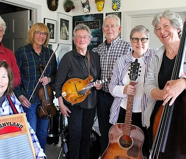 The Mudflats – Live on the Old Point Schoolhouse Lawn – FREE!
