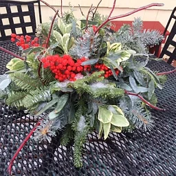 Public Class – Make Your Own Holiday Centerpiece