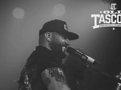 Live Music with Stray Sons Acoustic Show