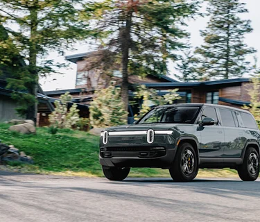 Rivian Pop-up and Test Drive