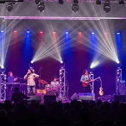 Don’t Look Back – The Boston Experience (Plymouth)