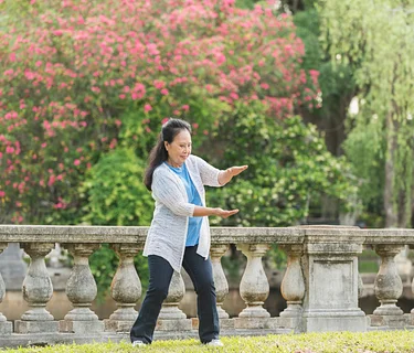 Rooted in Wellness: Tai Chi Chih and Natural Perfumes