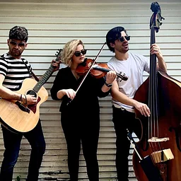 Live Music: Squid City Slingers