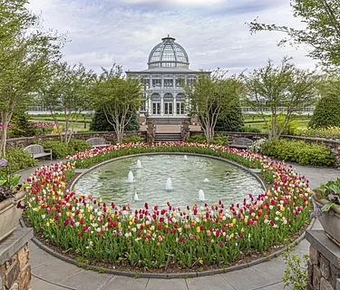 SEASONAL GARDEN TOUR: APR 28