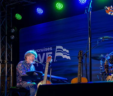 Margaritas and Memories with Mac McAnally featuring Scotty Emerick