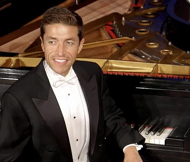 Gustavo Romero Plays Franz Liszt | Summer Festival