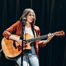 Happy Hour: Gretchen Pleuss