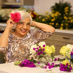 Solo Aging: Building a Strong Foundation for the Years Ahead