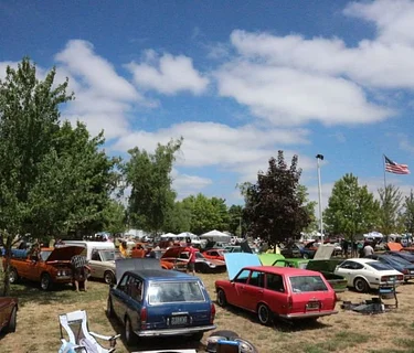 Vintage Datsun Swap Meet
