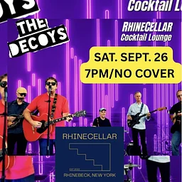 LIVE MUSIC