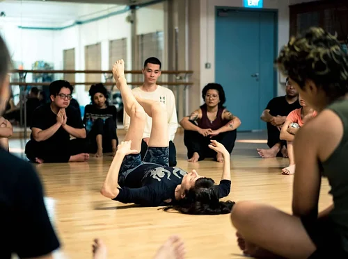 Butoh: the art of receiving- Butoh workshop with Vangeline in Montreal–Butoh : Atelier “L’Art de Recevoir” avec Vangeline