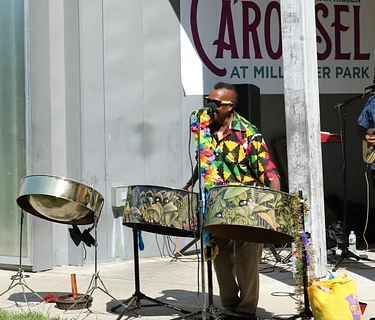 Fun Saturday Morning: Carnival Trio