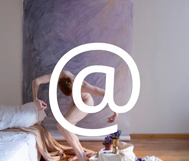 @CPR | Julian Donahue: With Violets in Her Lap