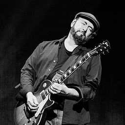 Tim Theriault