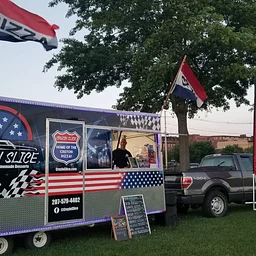 Cruzin’ Slice Food Truck On-Site