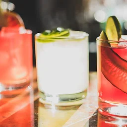 Yard House: Happy Hour