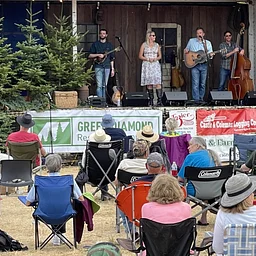 Bluegrass from the Forest
