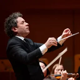 Simply Beethoven: “Eroica” and Piano Concerto No. 1 with Dudamel