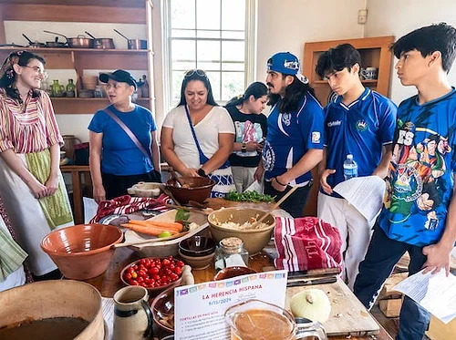 18th-Century Cooking Demos with the Kitchen Guild