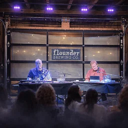 Dueling Pianos (21+)