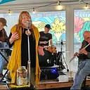 Live Music: The Larks