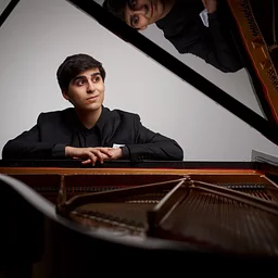 Classical Music Series: Evren Ozel