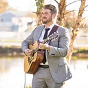Sunday Afternoon Live Music Series – Carlos Morales