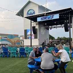 Live Music at The Hangout