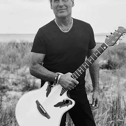 Robbie LaBlanc Live at Thompson Island Brewing
