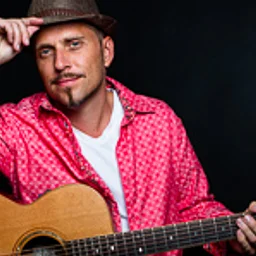 Travis Williamson