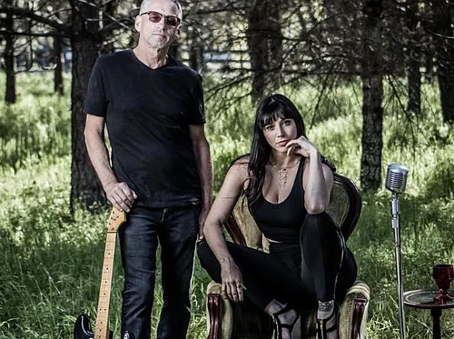 Live Music: The Giantess